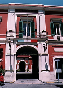 L'ingresso del Municipio